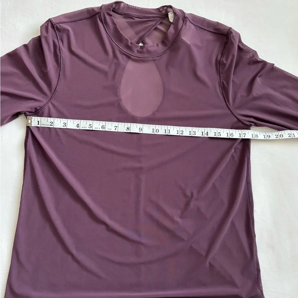 Lululemon Keyhole Mesh Long Sleeve Top Grape Thistle Size 6 NEVER WORN